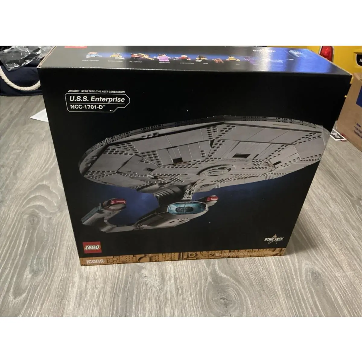 Lego 10356 Star Trek: U.s.s. Enterprise NCC-1701-D Set Icons
