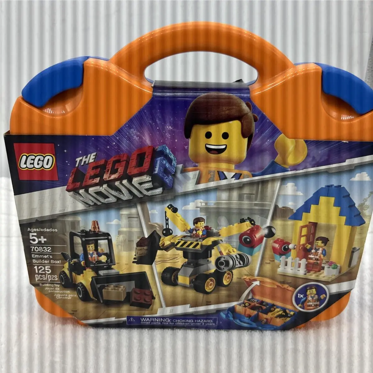 Lego 70832 The Lego Movie 2 Emmet`s Builder Box