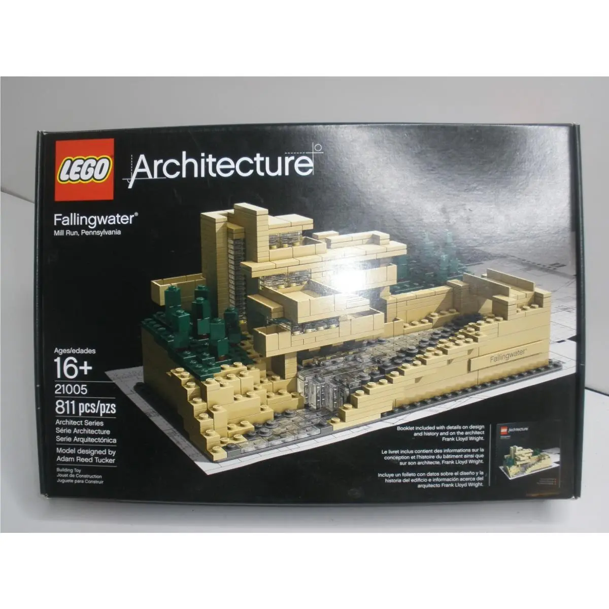 Lego Architecture 21005 Fallingwater 811pcs Minor Box Wear