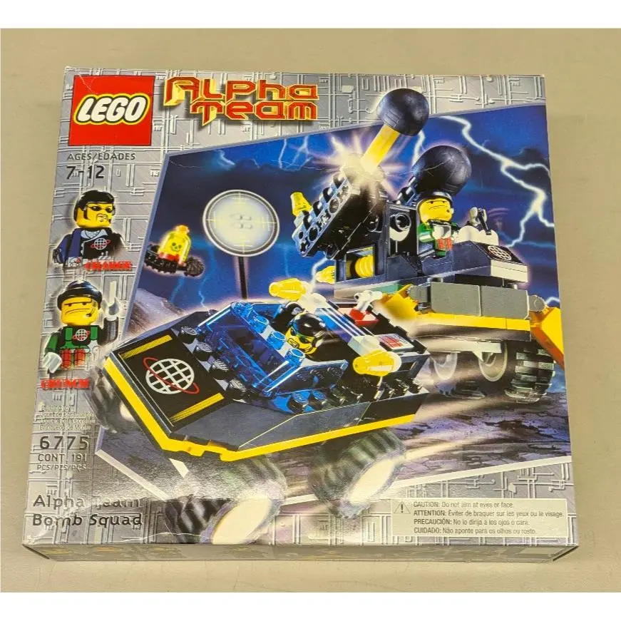 Lego Alpha Team 6775 Bomb Squad Crunch Charge Tee Vee Robot Droid Jeep
