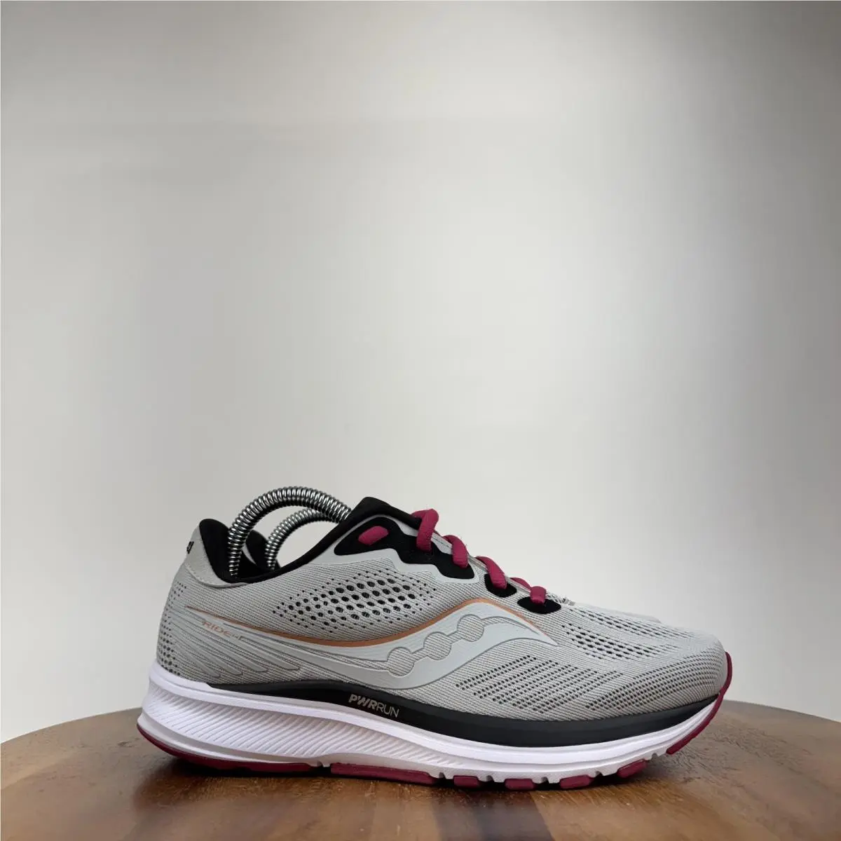 Womens Saucony Ride 14 Gray Athletic Running Sneakers Shoes Size 8 W