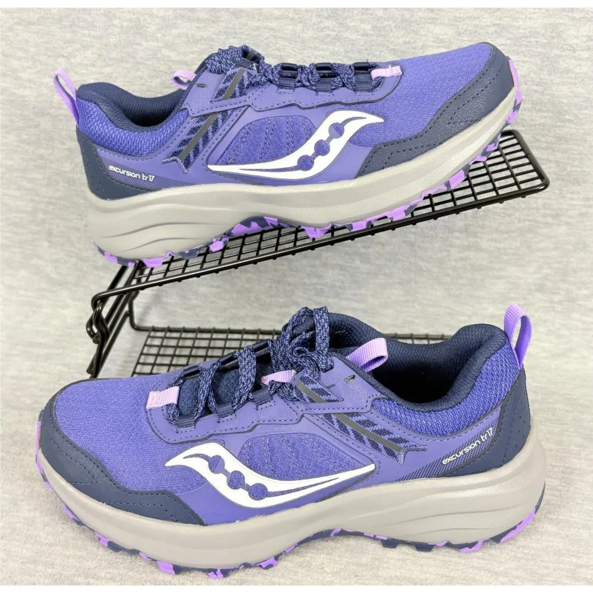 Saucony Excursion TR17 Running Sneakers Womens 8 Blue Purple Trail Outdoors