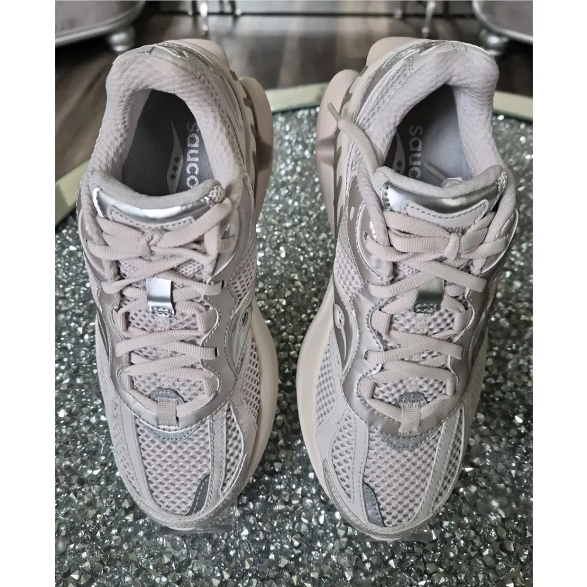 Saucony Grid Nxt Grey Moon Size M 6 / W 7.5