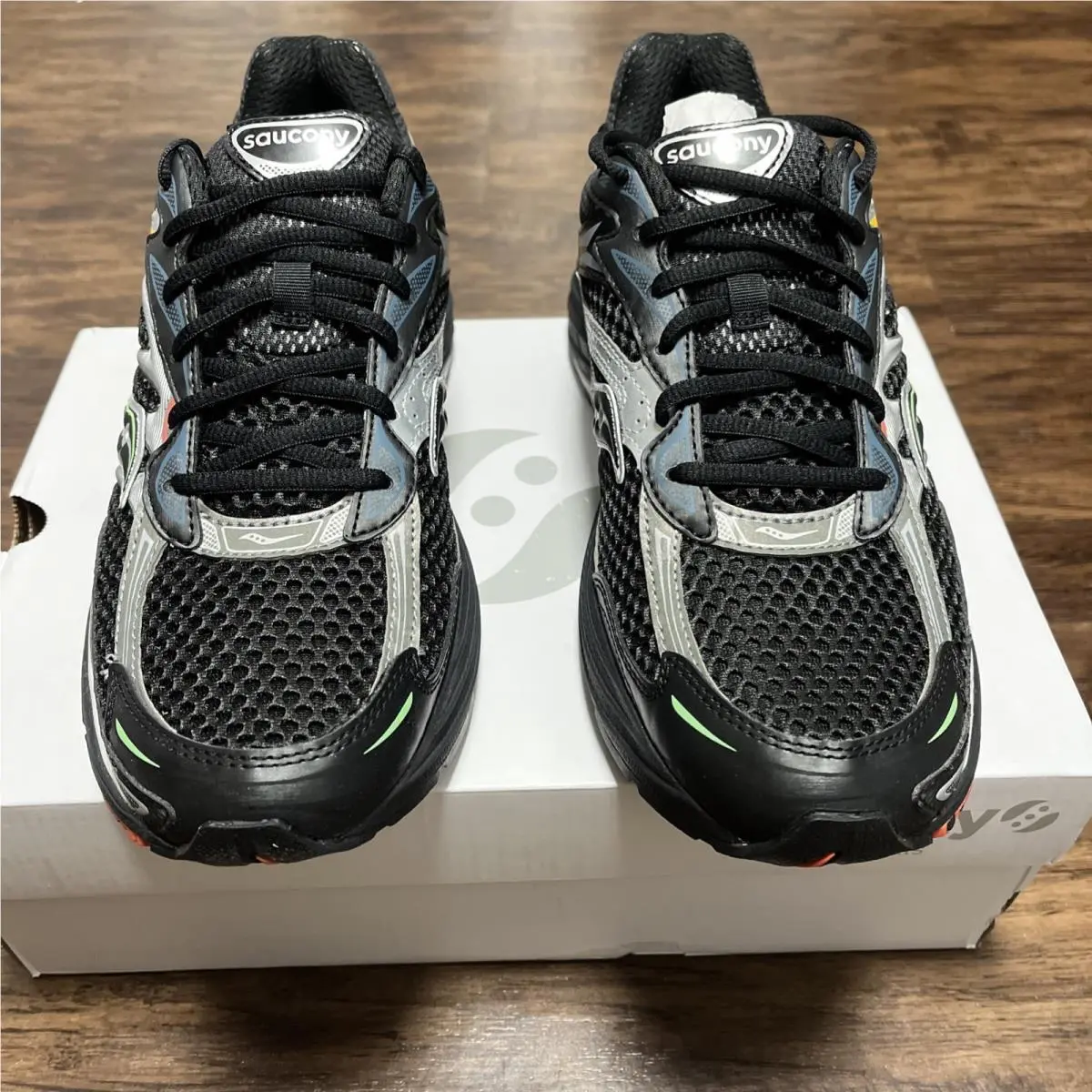 Saucony shoes - Saucony Progrid Omni 9 - Progrid Omni - S70739-28 - Black 1