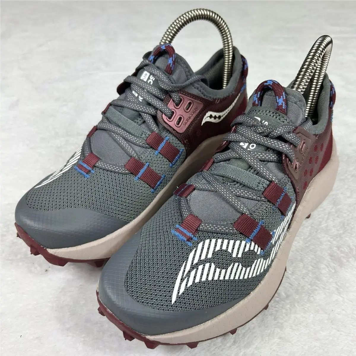 Saucony shoes - Gray (UPC: 0195019418523) 2