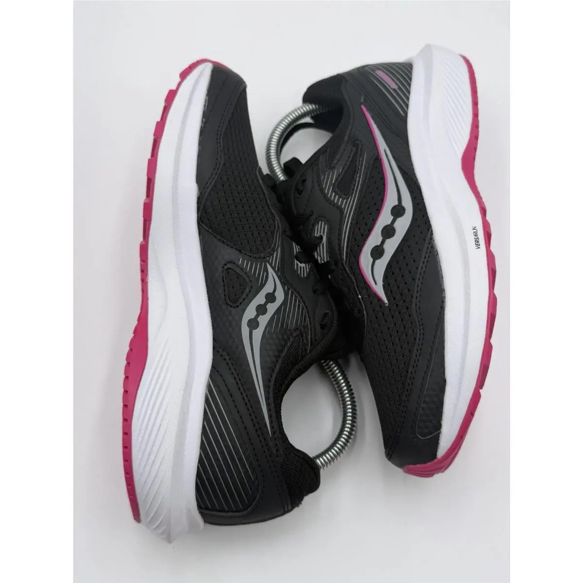Saucony shoes - Saucony Cohesion 16 - Cohesion - Pink 1