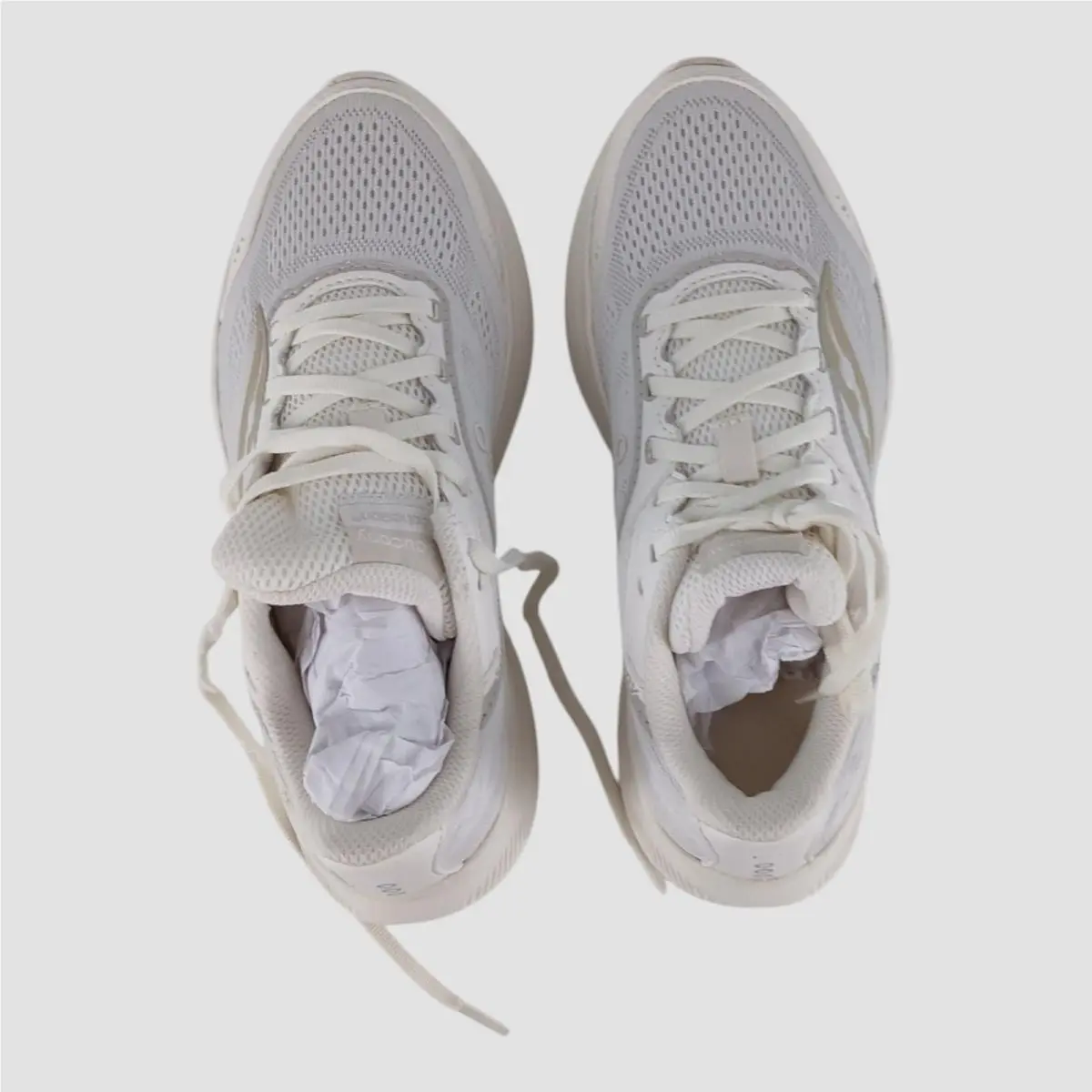 Saucony shoes - As in Pic 2