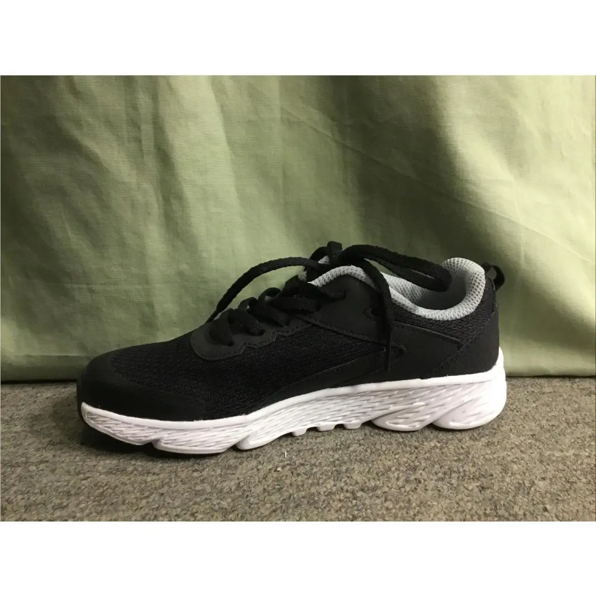 Saucony shoes - Black 0