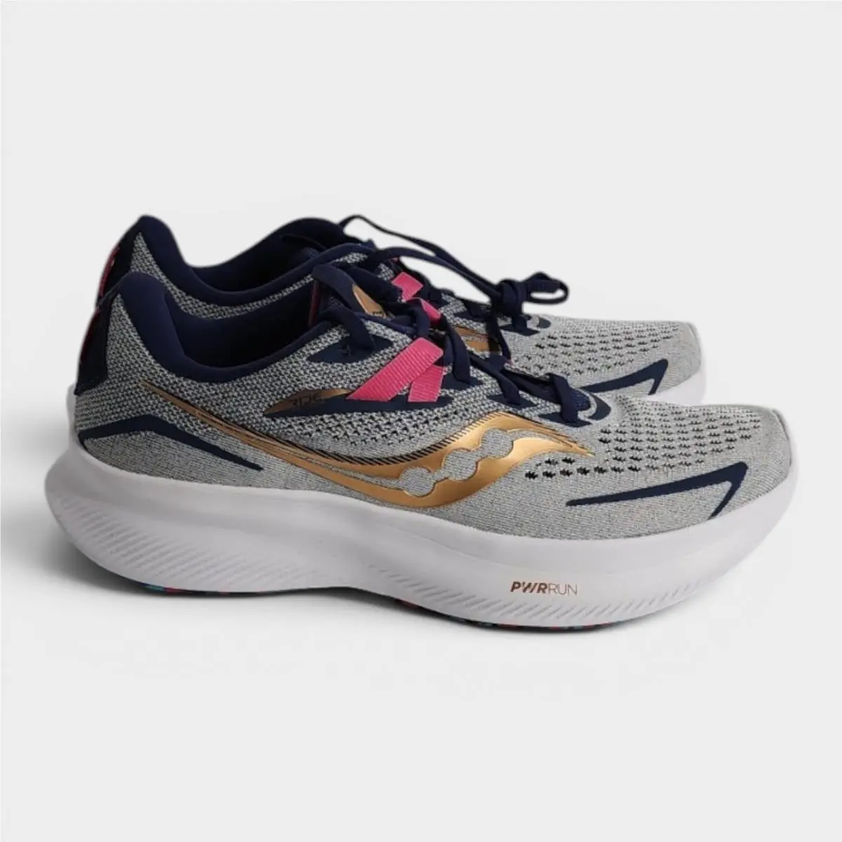 Saucony Women`s Ride 15 Running Shoes Sneakers Size 8
