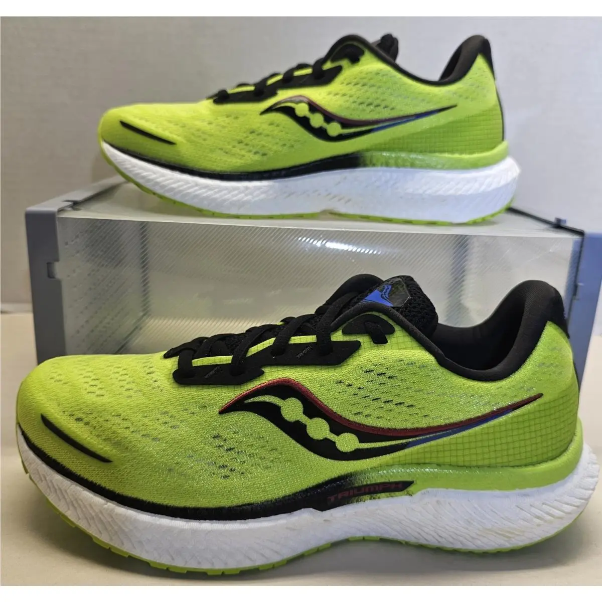 Saucony Men`s Triumph 19 High-cushion Comfort Road Running Sneakers Size 9
