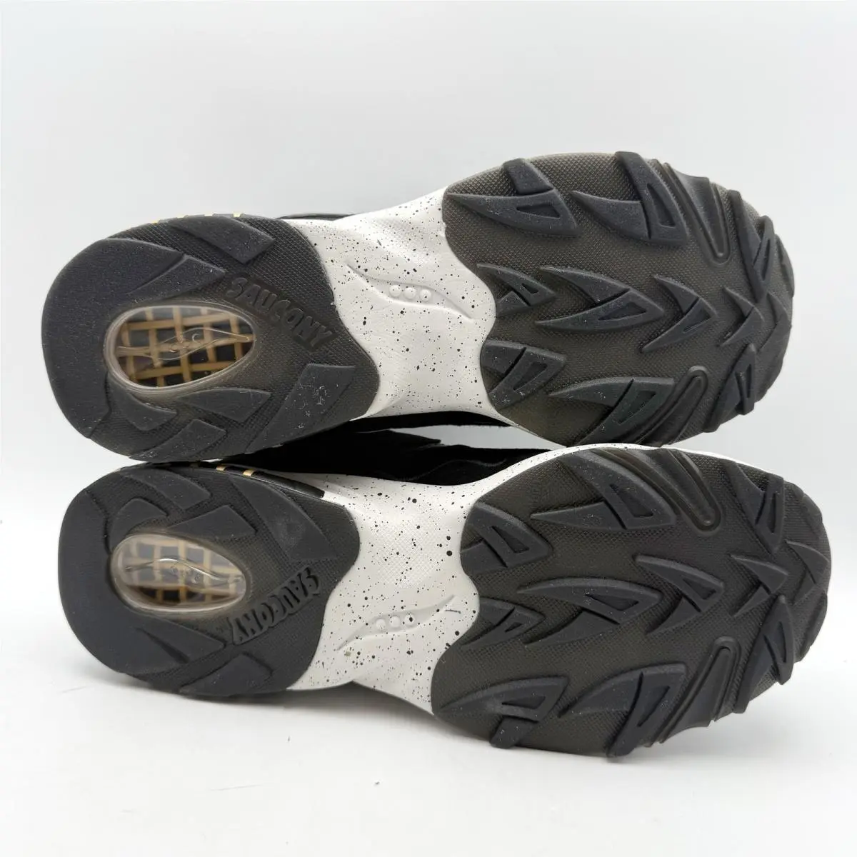 Saucony shoes - Black (UPC: 195018479945) 9