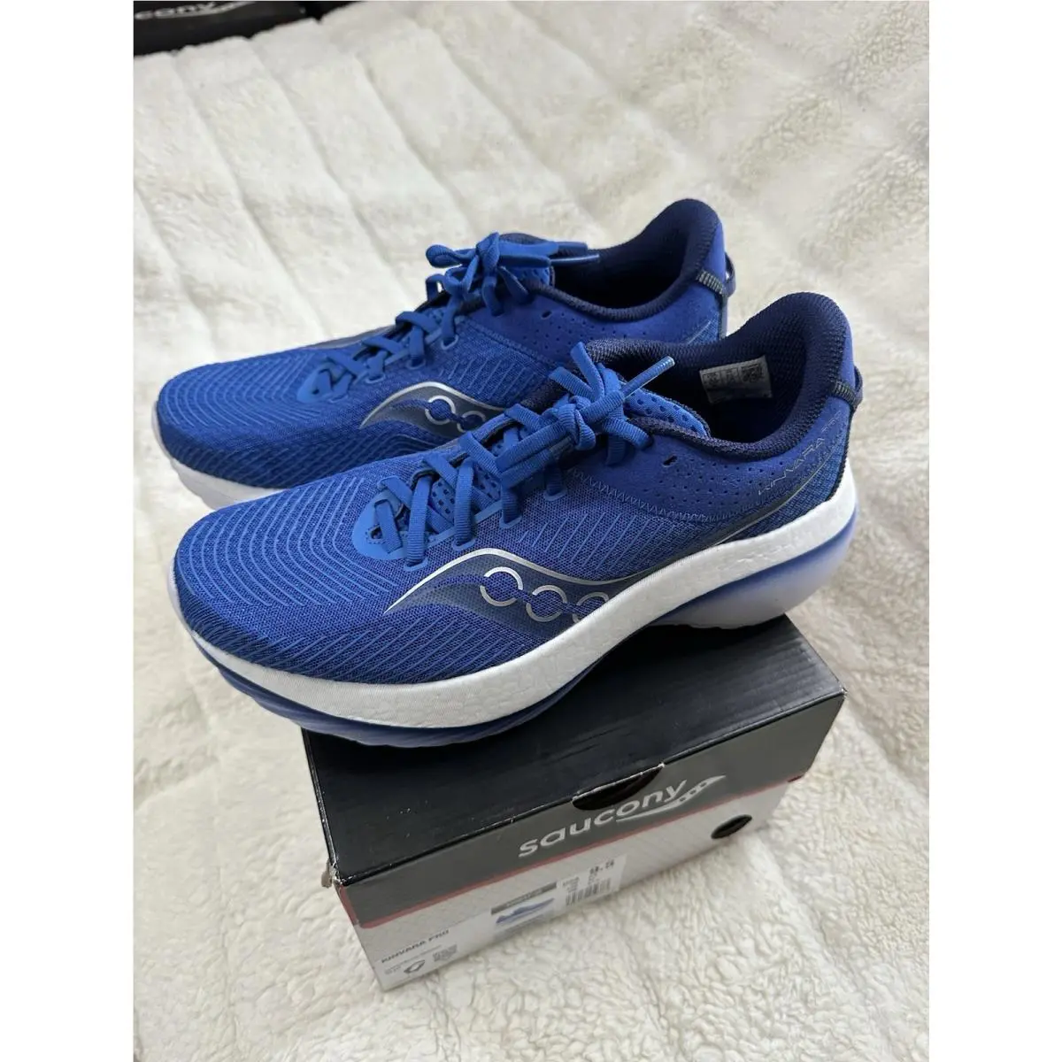 Saucony Kinvara Pro Mens 9.5 Shoes Blue White Sneaker Running Racing S20847-32