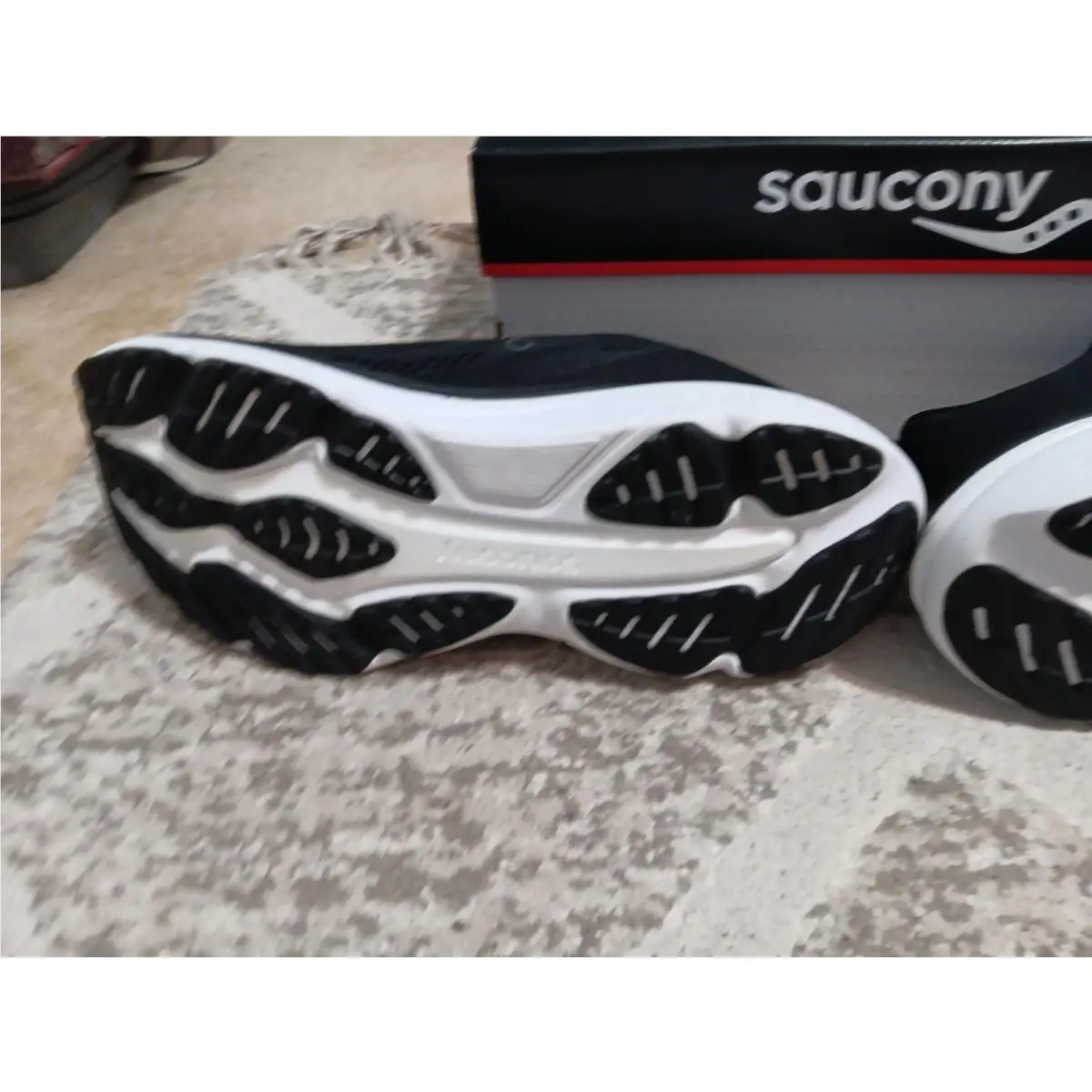 Saucony shoes - Saucony Hurricane 25 Wide - Hurricane Wide - S21027-200 - Black 14