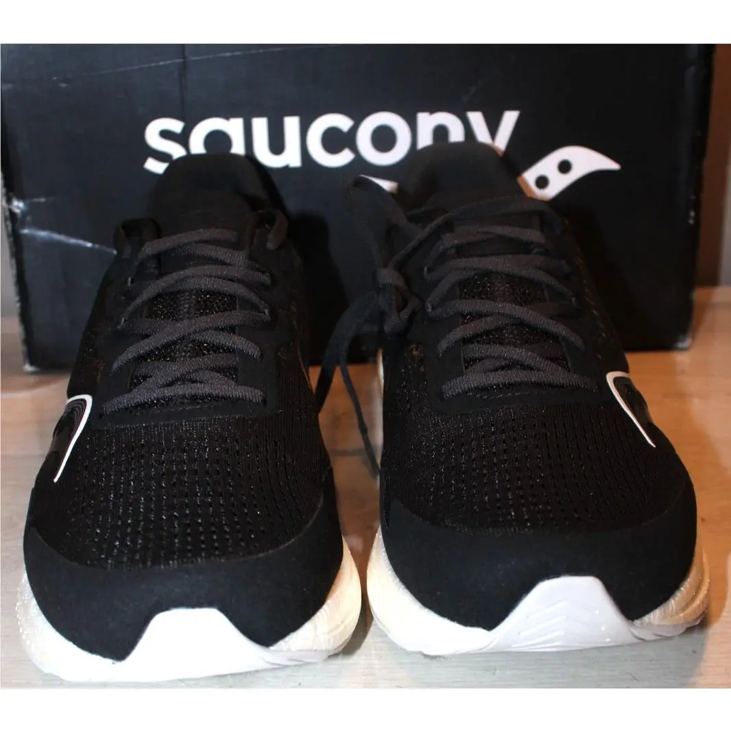 Saucony shoes - Saucony Freedom 4 - Freedom - S20617-45 - Black 1