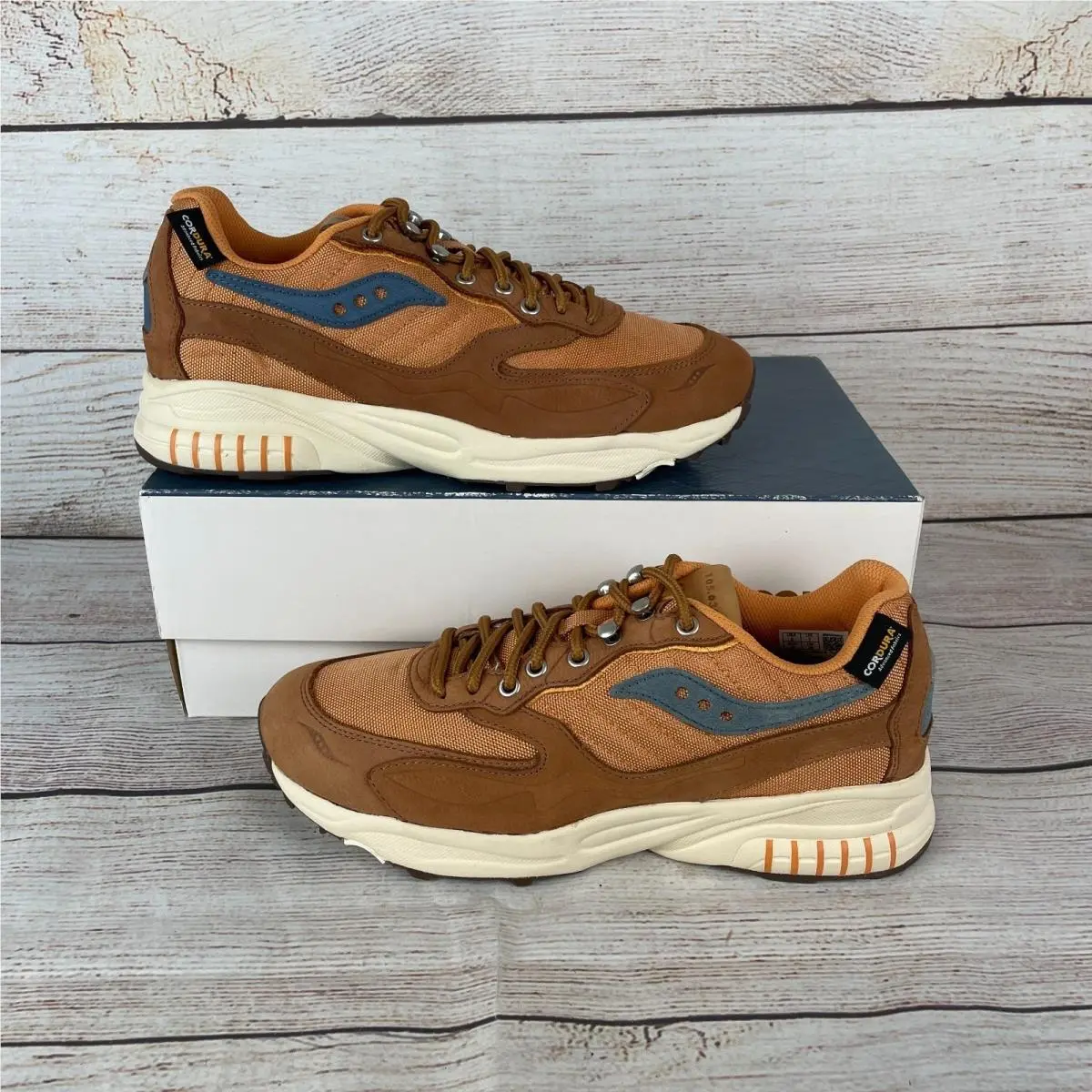 Saucony 3D Grid Hurricane Mens Sz 8 Trail Shoes Brown Rust