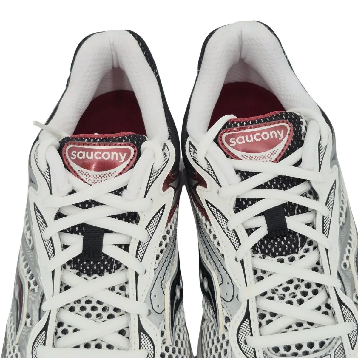 Saucony shoes - Multicolor (UPC: 195019124493) 4