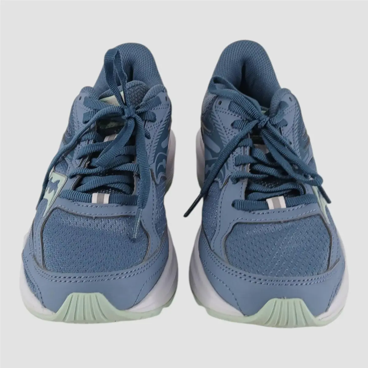 Saucony shoes - As in Pic 1