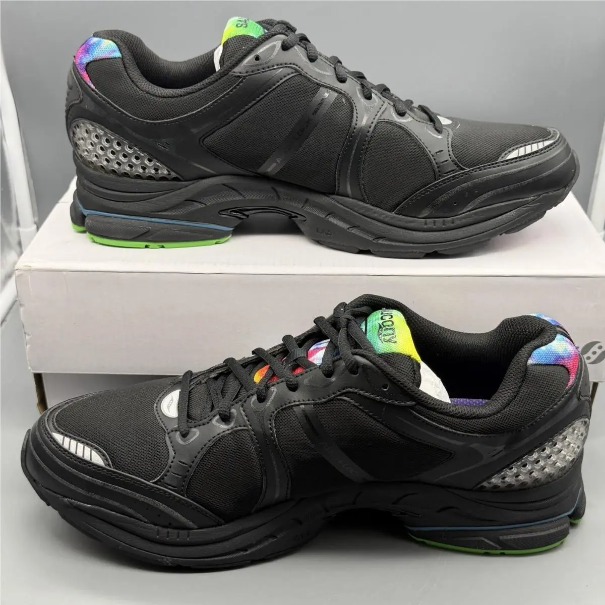 Saucony shoes - Saucony ProGrid Triumph - ProGrid Triumph - S70738-2 - Black (UPC: 0195019036611) 1