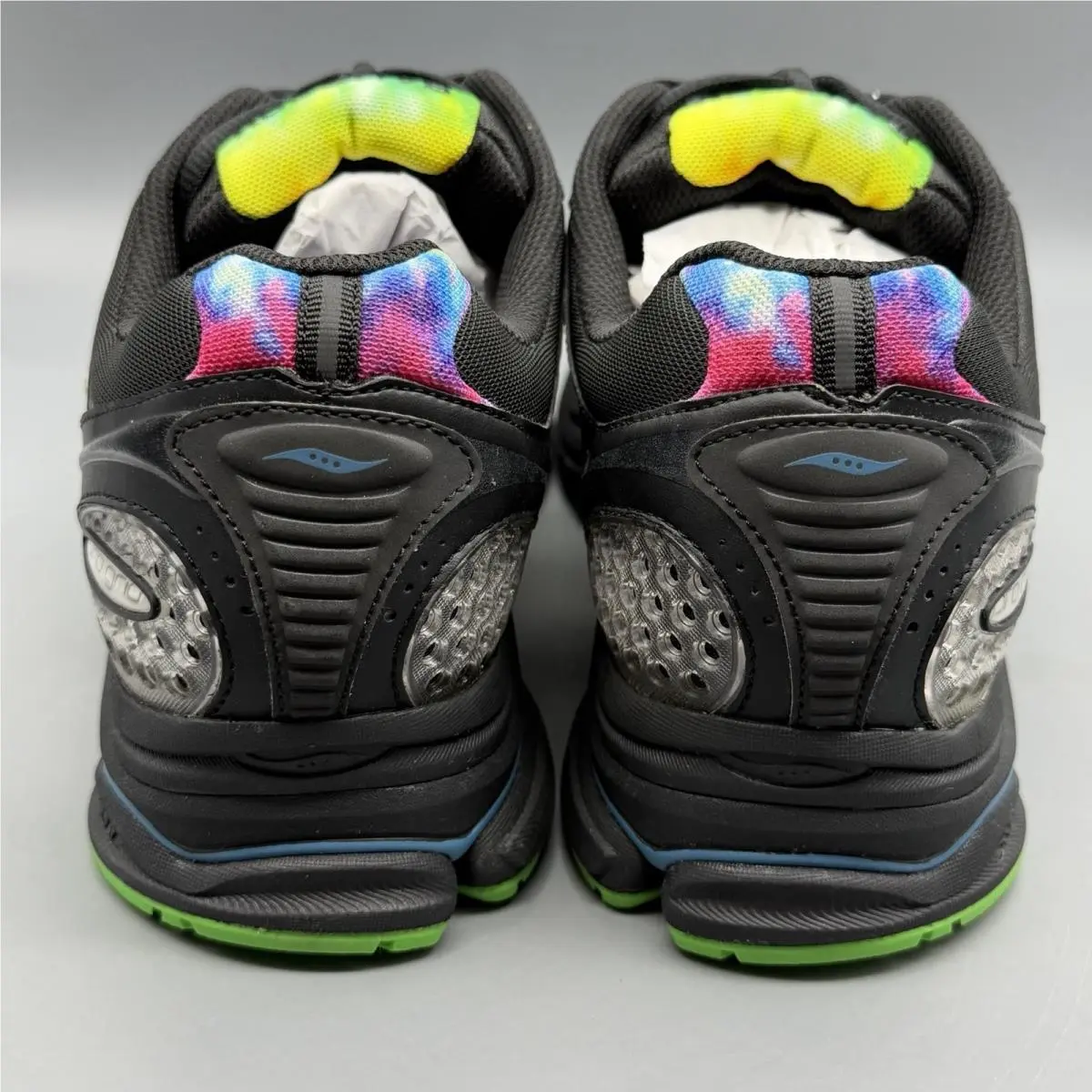 Saucony shoes - Saucony ProGrid Triumph - ProGrid Triumph - S70738-2 - Black (UPC: 0195019036611) 2
