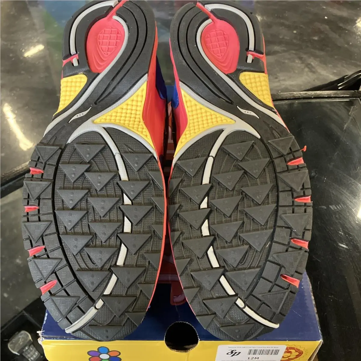 Saucony shoes - Saucony Jae Tips x Grid Jazz 9 - Multicolor 6