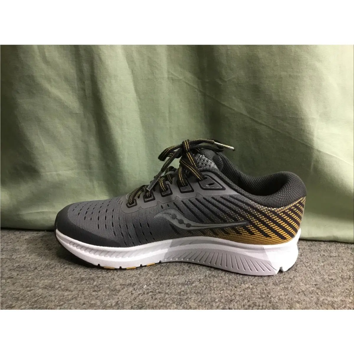 Saucony shoes - Gray 0