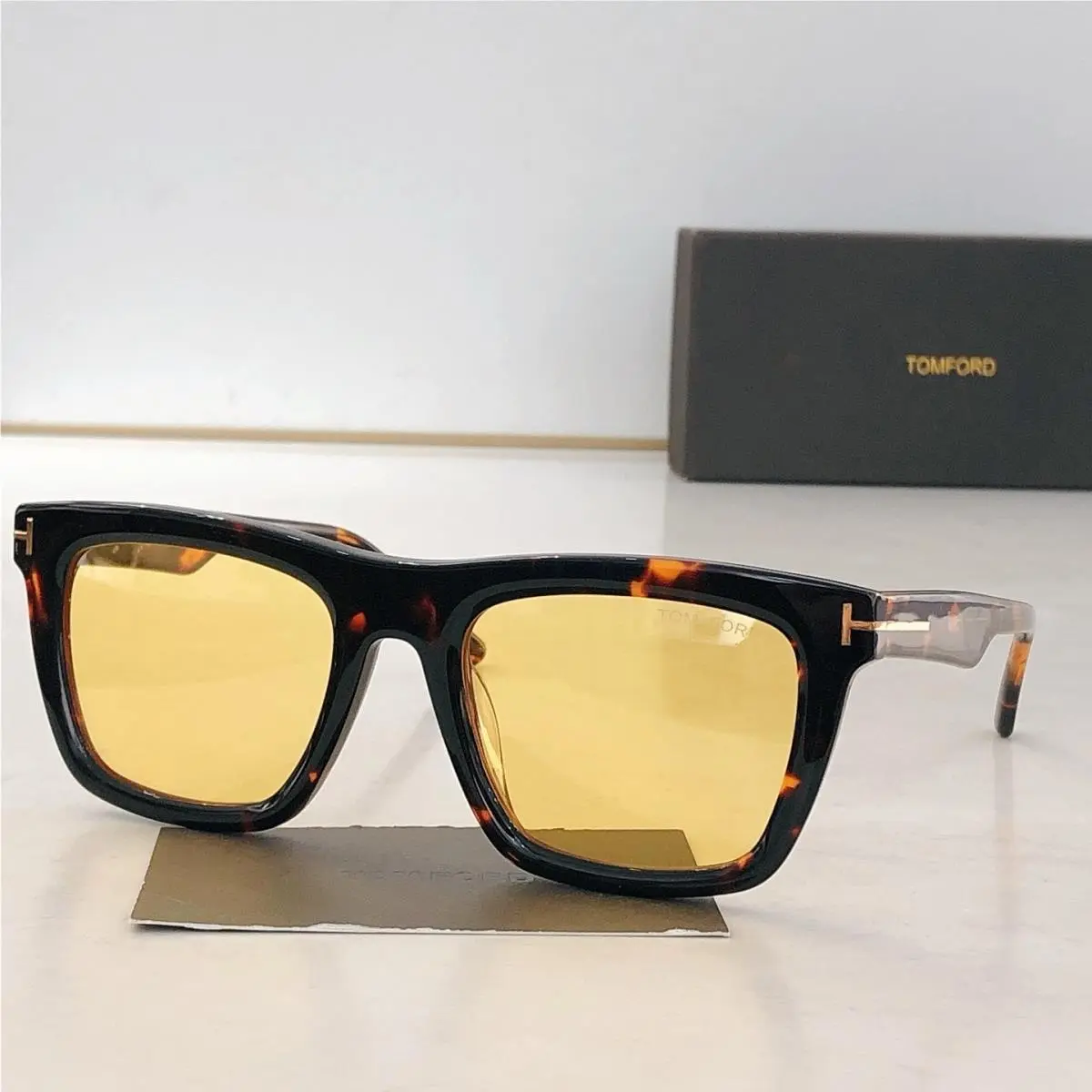 Tom Ford Lelio Sunglasses FT1207 Havana/yellow 52-21-145mm with Case