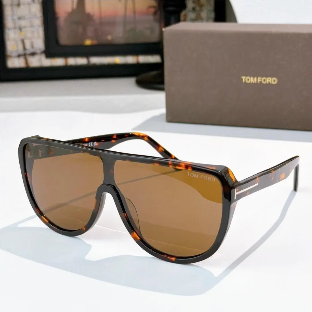 Tom Ford Photochromatic Sunglasses FT1182 Havana/brown 141-0-145mm with Case
