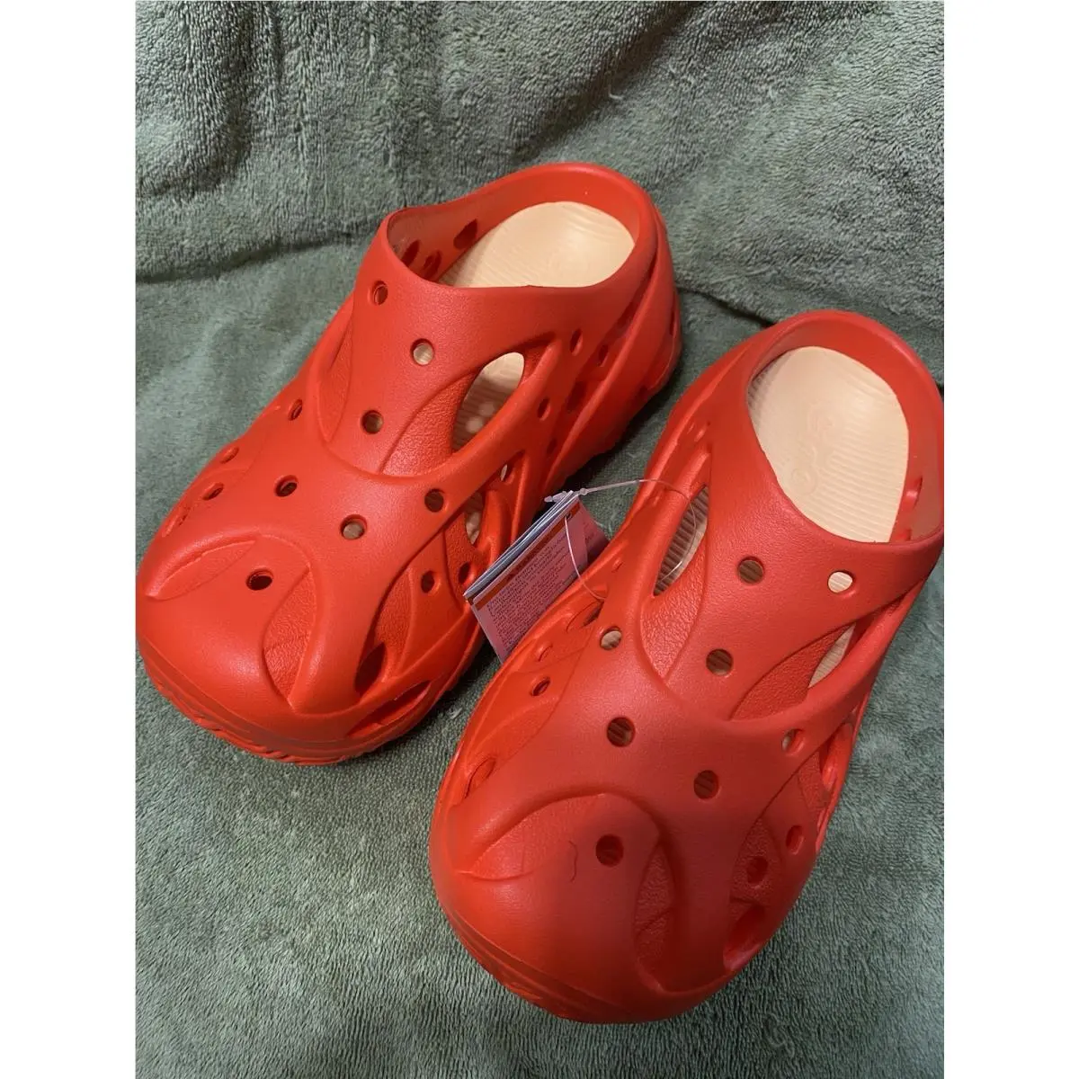 Crocs shoes - Red 2