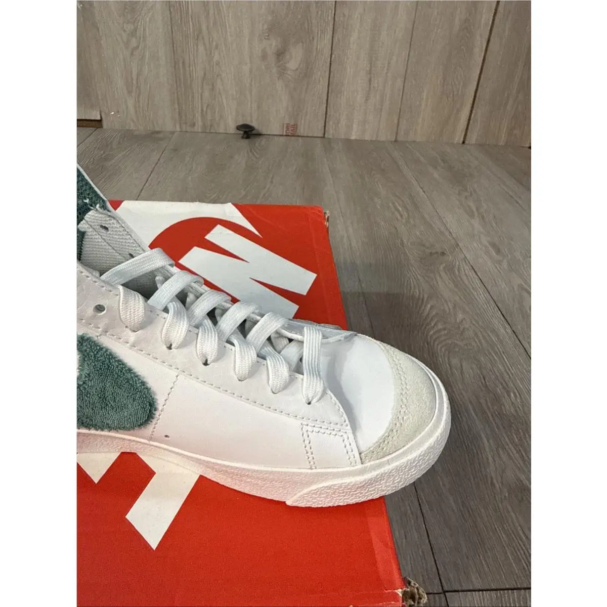 Nike shoes - Nike Blazer Mid 77 - Blazer Mid - White 9