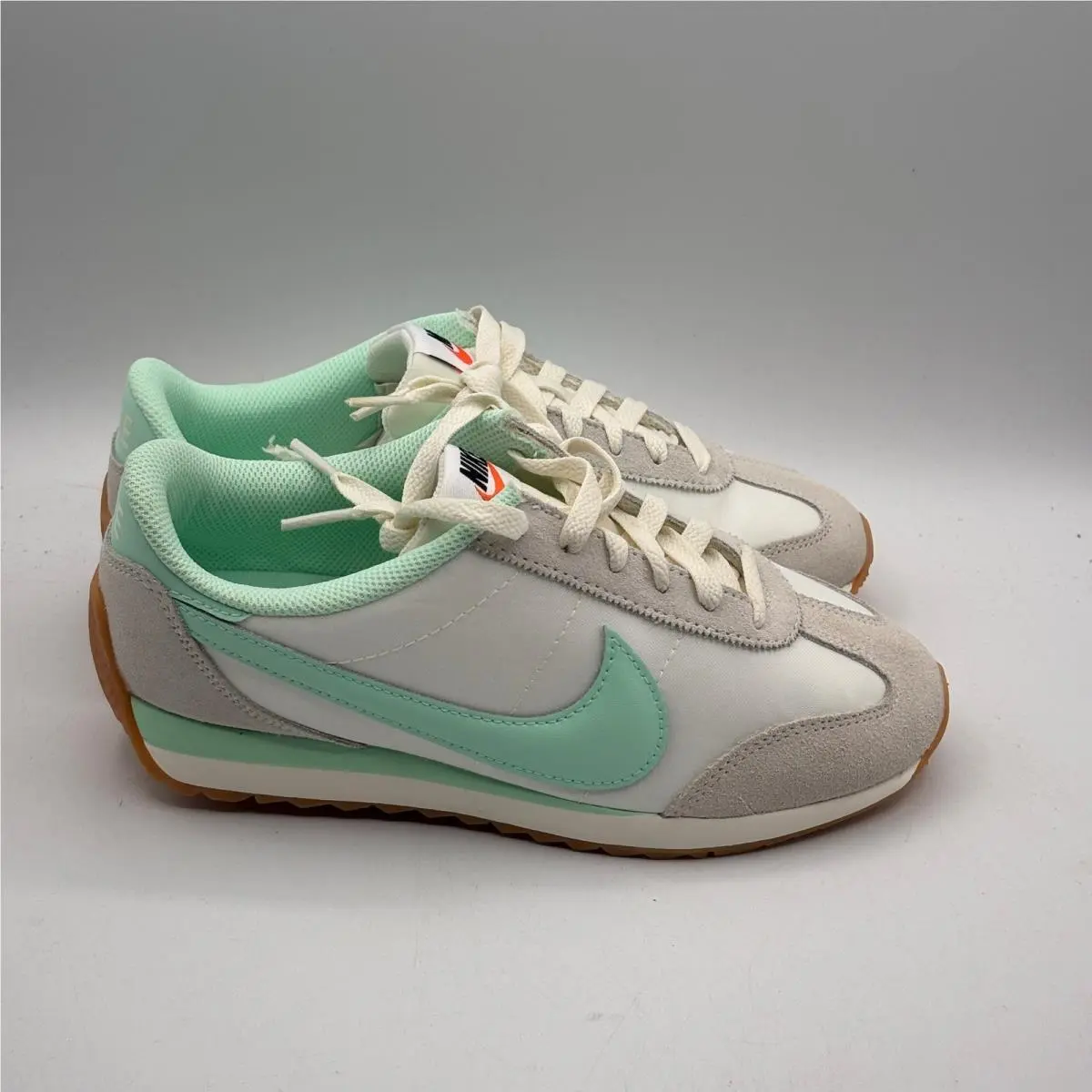 Nike Pacific Sneakers Womens 6 Sail Mint Foam Gum Retro Trainers HM4771-108