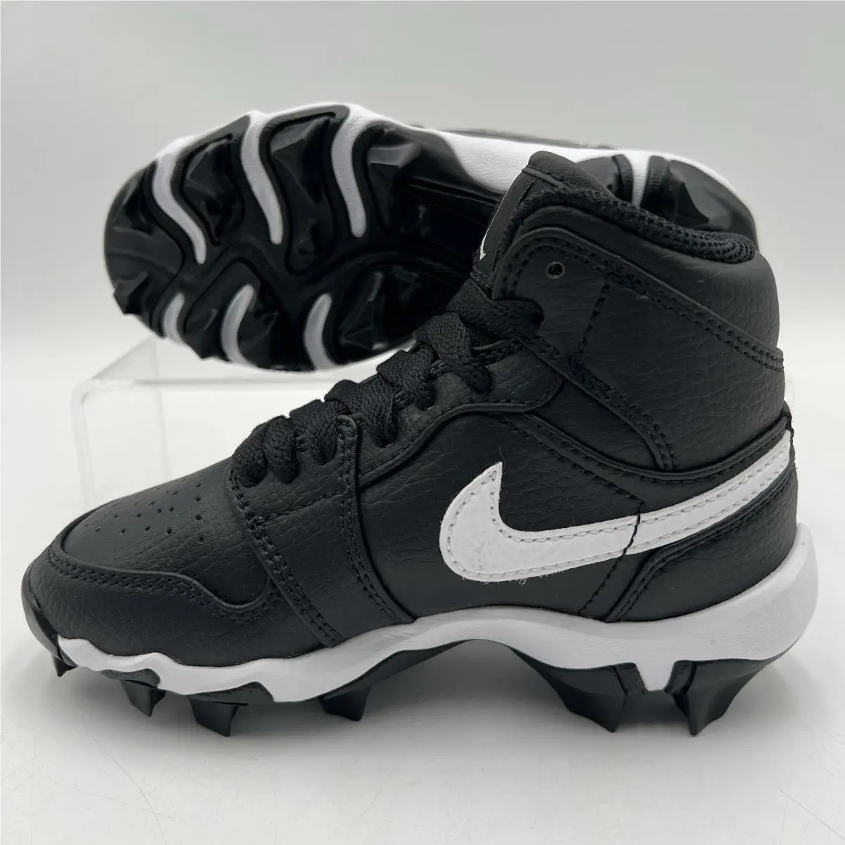 Nike shoes - Jordan 1 - Black 2