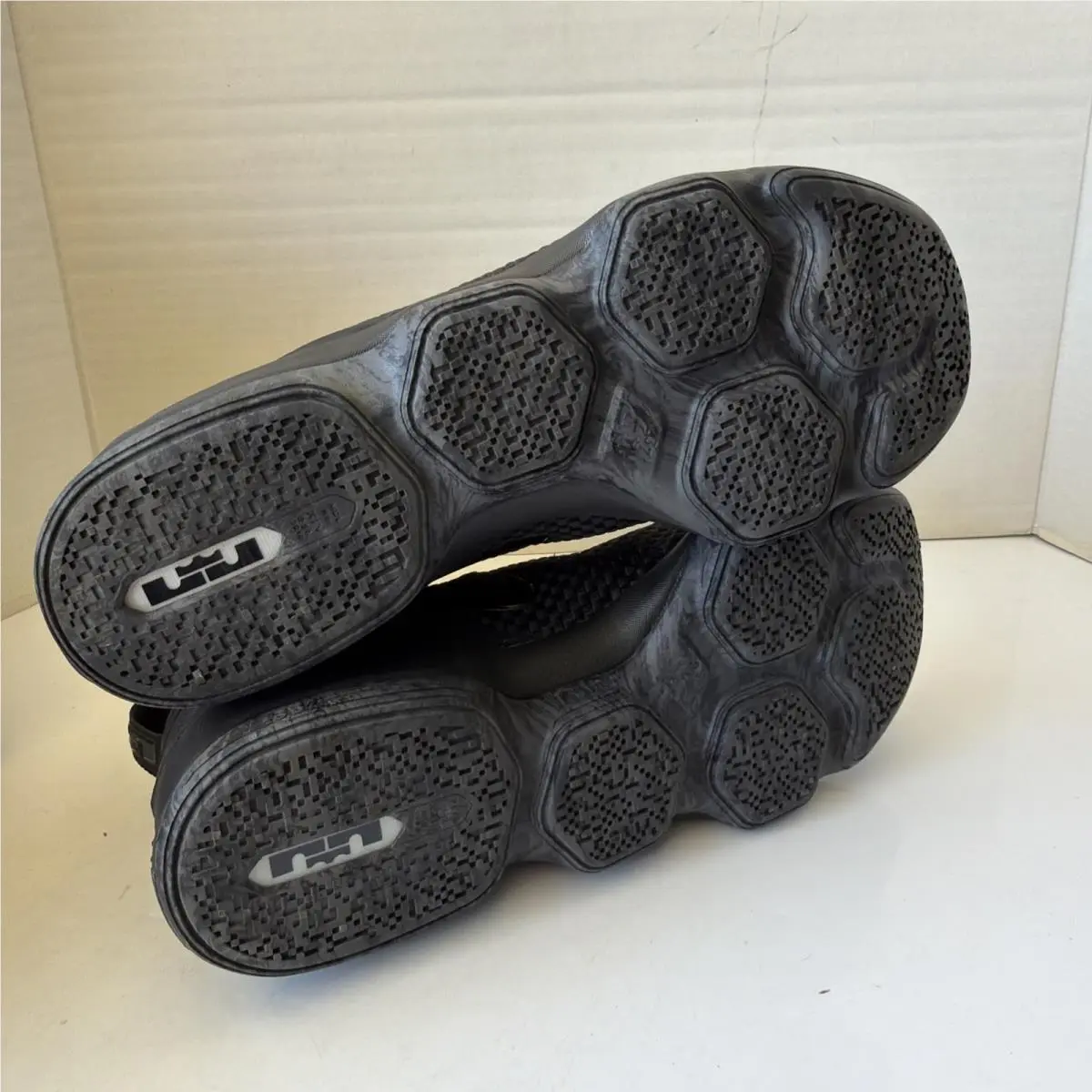 Nike shoes - Nike LeBron 14 - LeBron - 878636-002 - Black 8