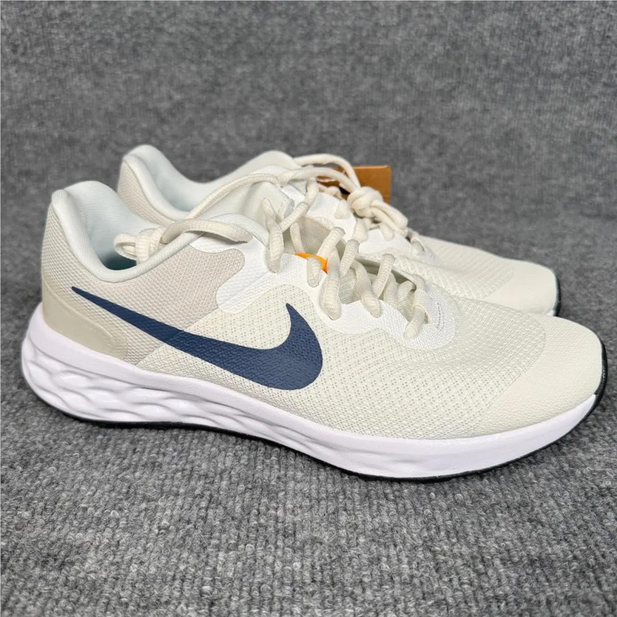 Nike Boys Size 7 Revolution 6 Sneakers Shoes White Running Athletic DD1096-100