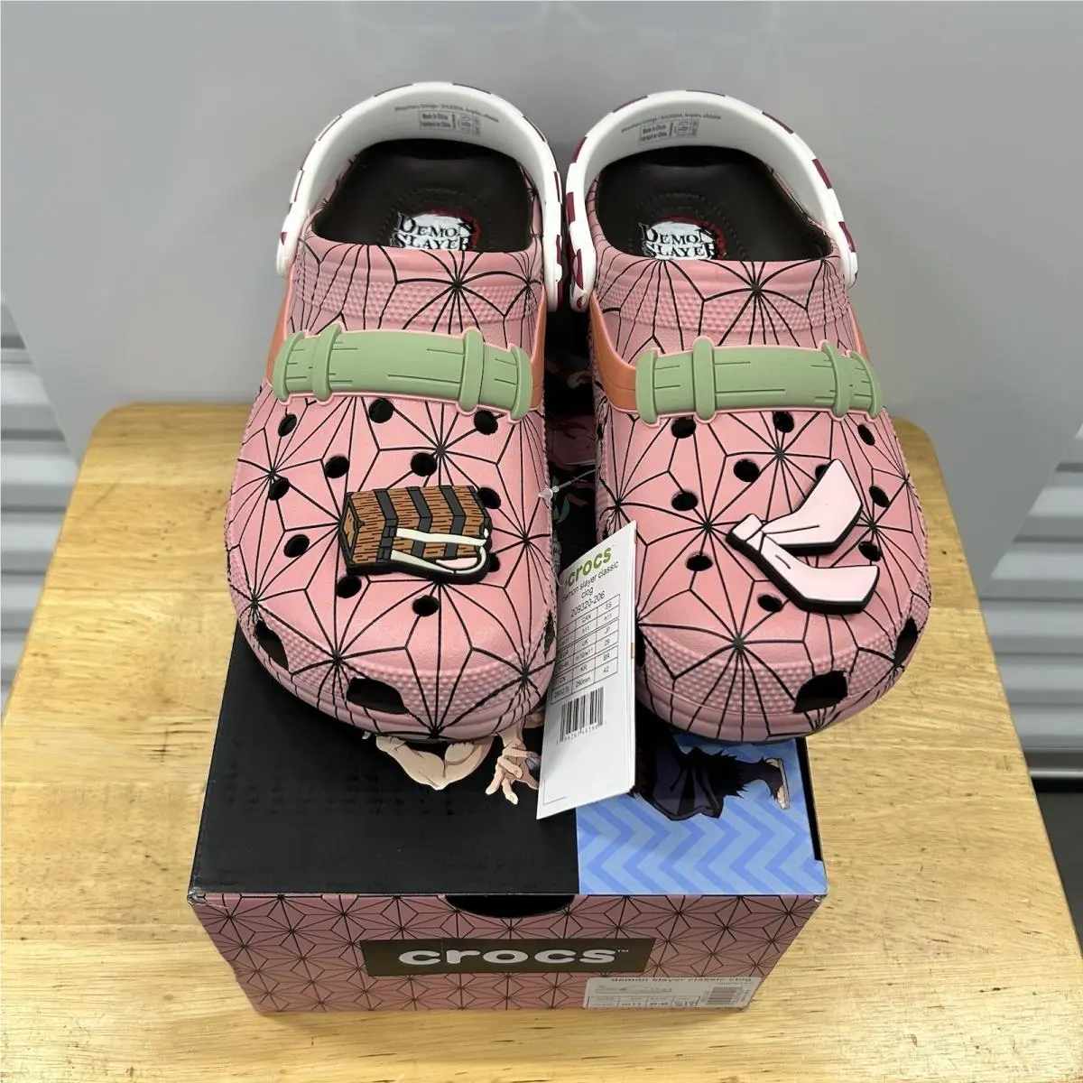 Crocs shoes - Crocs Classic - Classic - 209320-206 - Pink 0