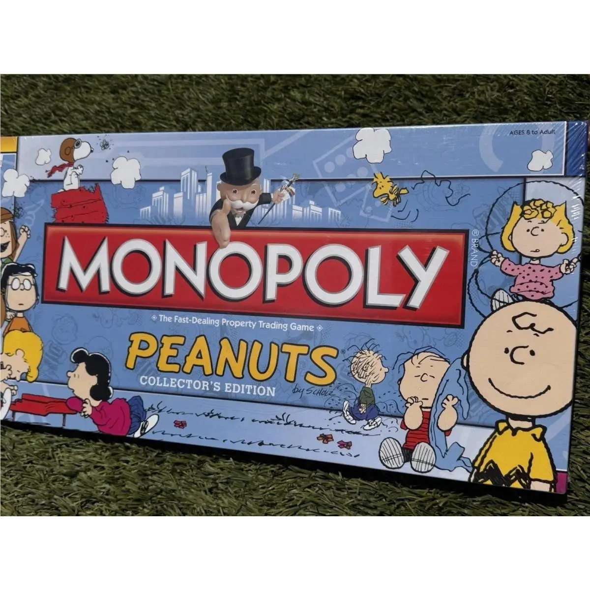 Monopoly Boardgame Peanuts Collector`s Edition Charlie Brown Snoopy 2010 Hasbro