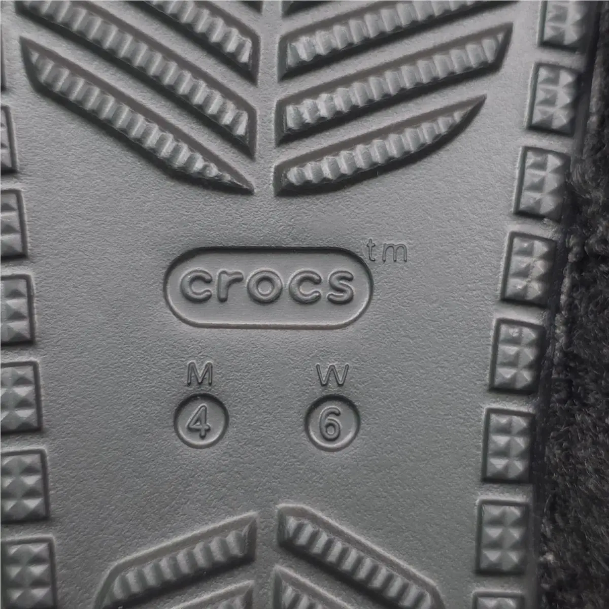 Crocs shoes - Crocs Shaggy Doodle - Shaggy Doodle - Black (UPC: 196265889501) 7