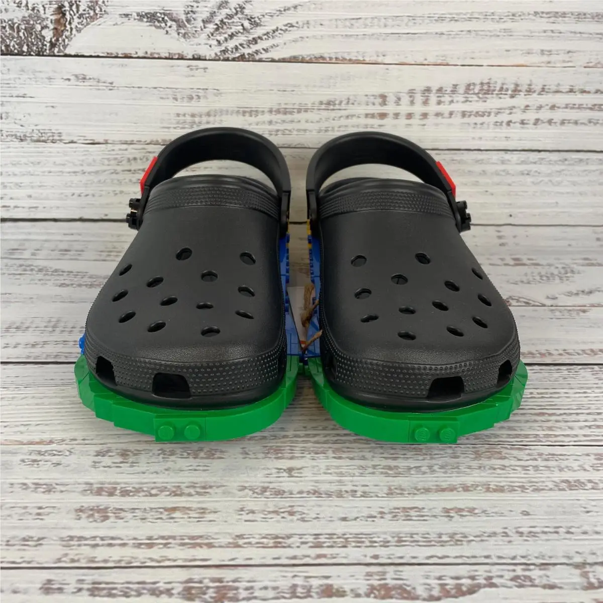 Crocs shoes - 4lw - 211873-001 - Black (UPC: 198445331886) 1