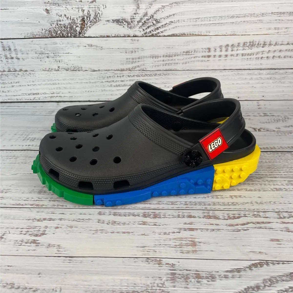 Crocs shoes - 4lw - 211873-001 - Black (UPC: 198445331886) 4