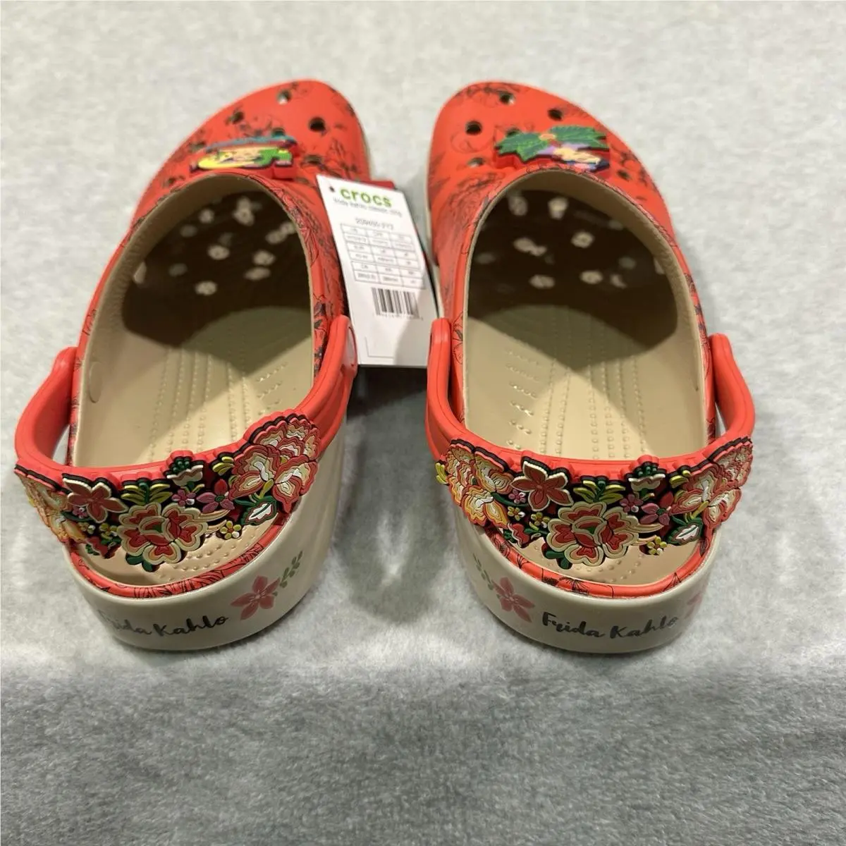 Crocs shoes - Crocs Unisex-Adult FRIDA KAHLO - FRIDA KAHLO - Red 1