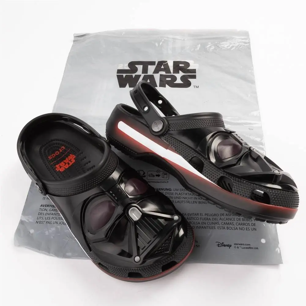 Crocs Star Wars Darth Vader Classic Clog Men’s Size 8 Sandals Shoes Comfort