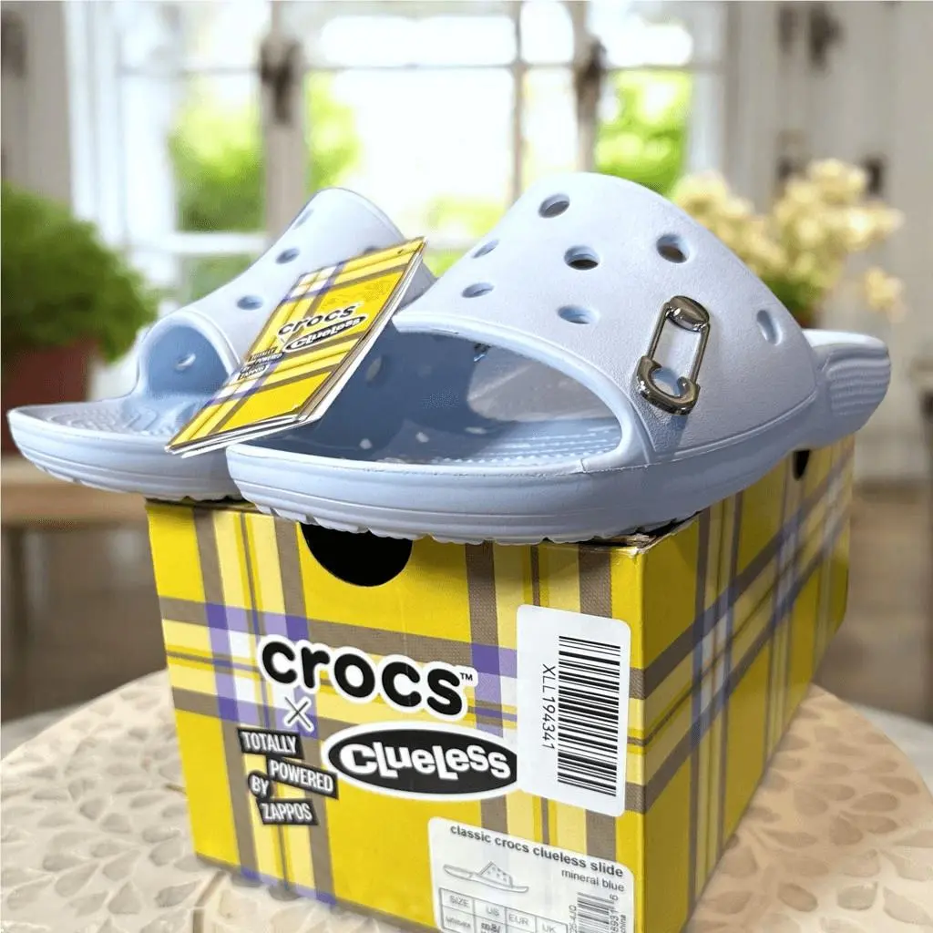 Crocs shoes - Crocs x Clueless 