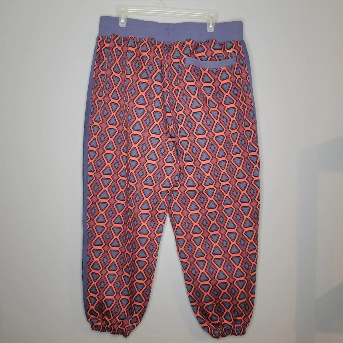 Puma clothing - Red 1