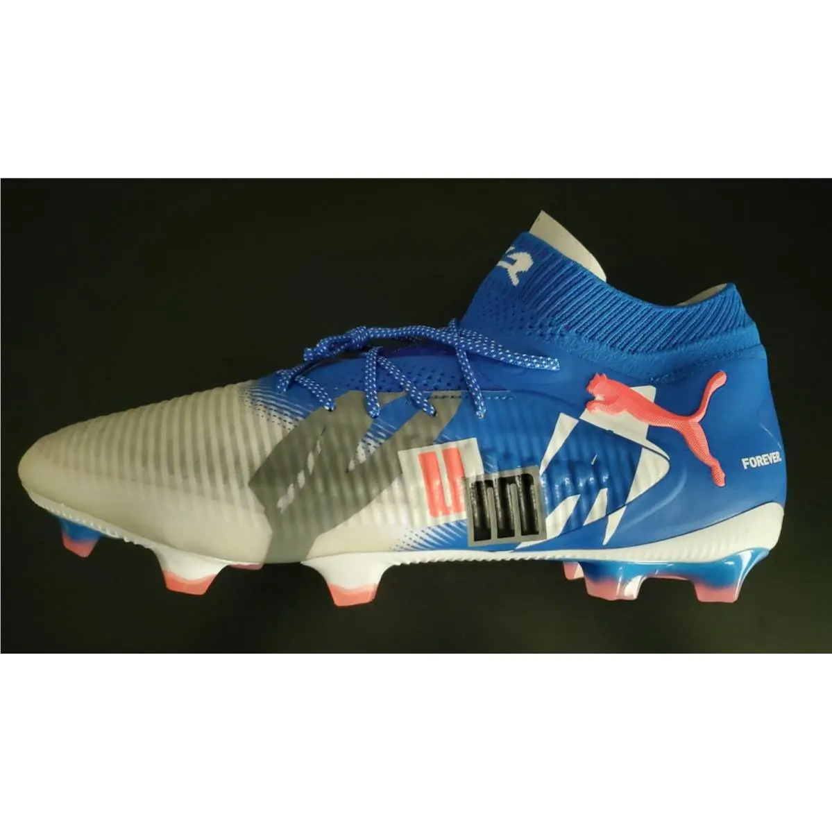 Puma shoes - Puma Future 8 Ultimate Forever FG - 108420 01 - Blue 1
