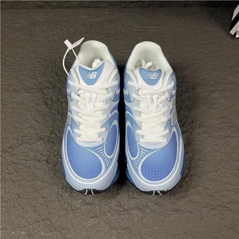 New Balance shoes - New Balance 2000 - Blue 1