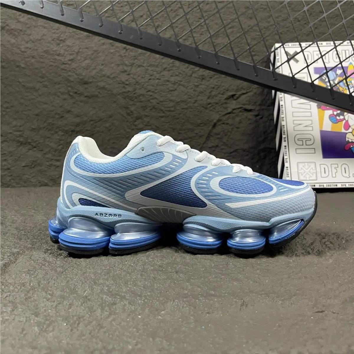 New Balance shoes - New Balance 2000 - Blue 2