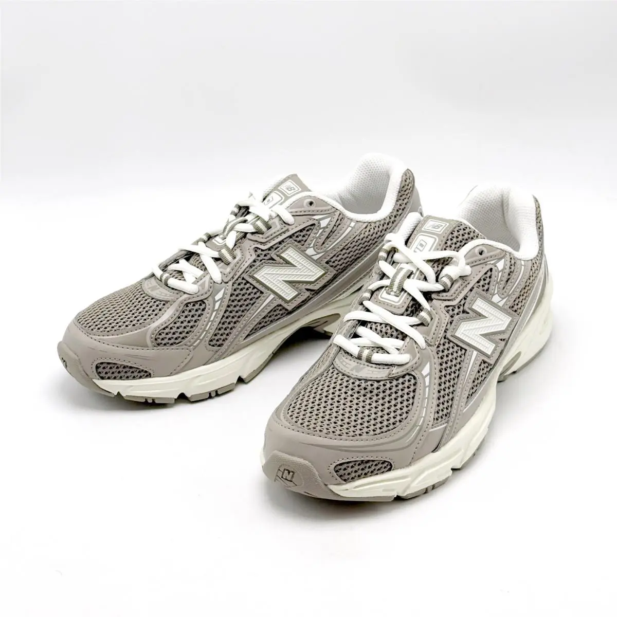 New Balance shoes - New Balance 740 - Brown 5