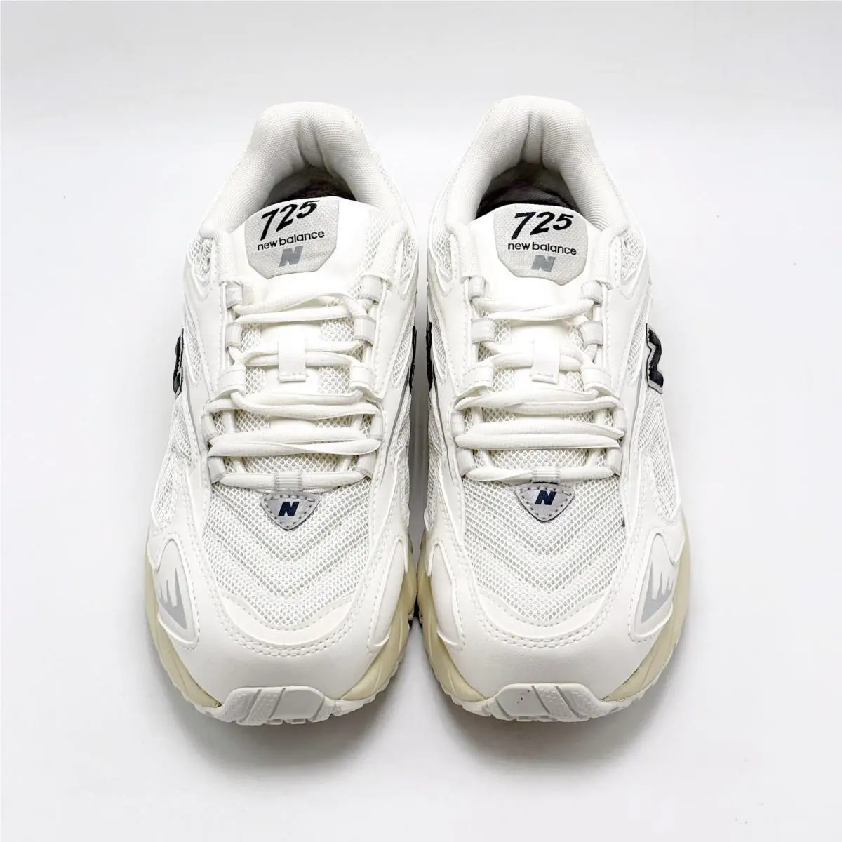 New Balance shoes - New Balance 725 - White 6