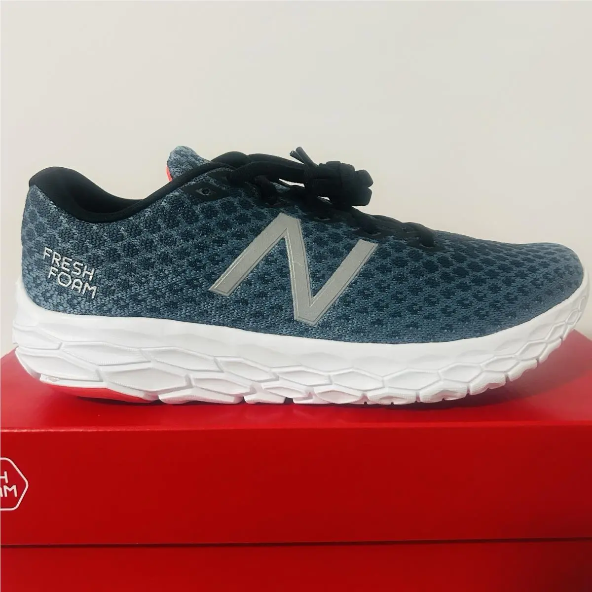 New Balance shoes - New Balance Fresh Foam Beacon MBECN - Fresh Foam Beacon - Dark Blue 8