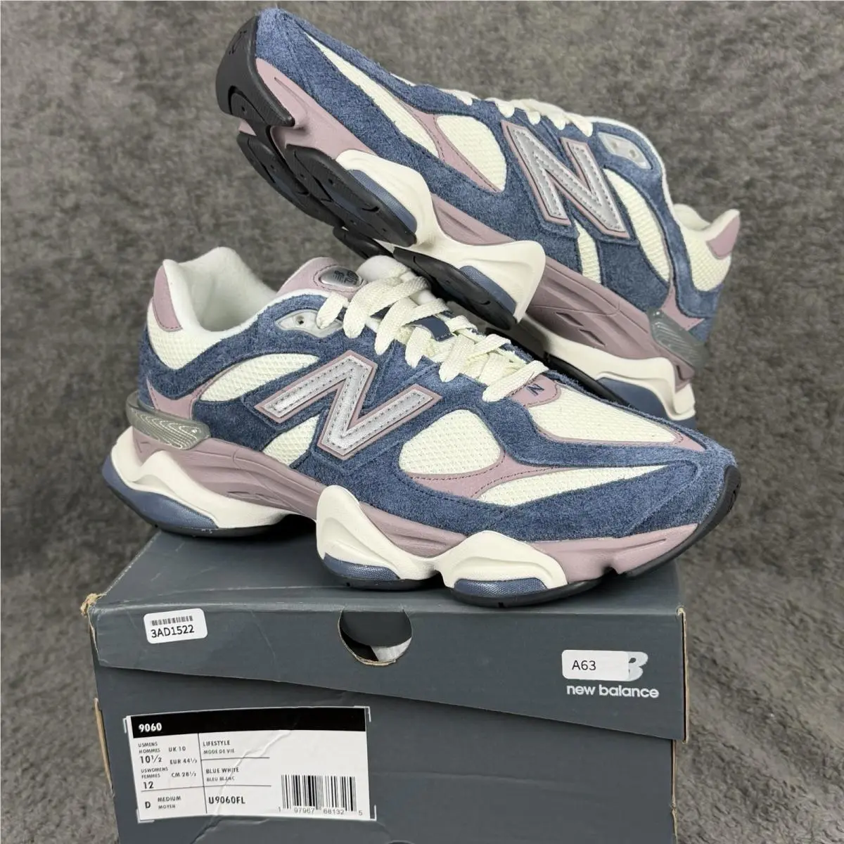 New Balance 9060 Men’s Size 10.5 / Women’s 12 ‘navy Ice Wine` U9060FL 2024