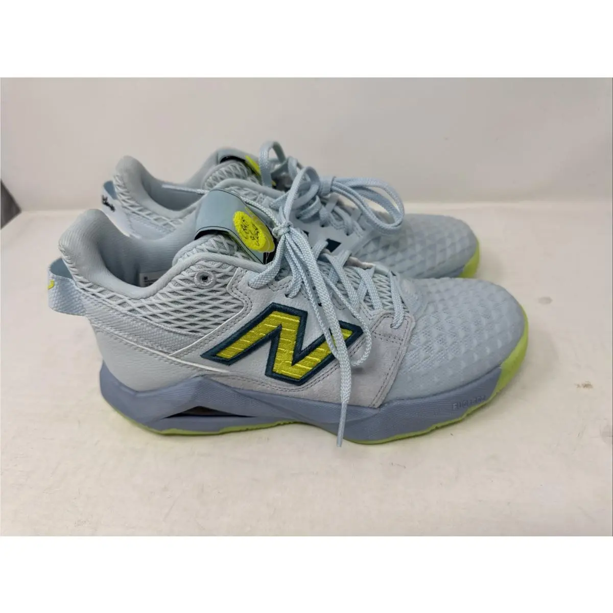 Balance CG2 Blue Yellow Shoes Women’s Size 7.5 Tennis Hard Court